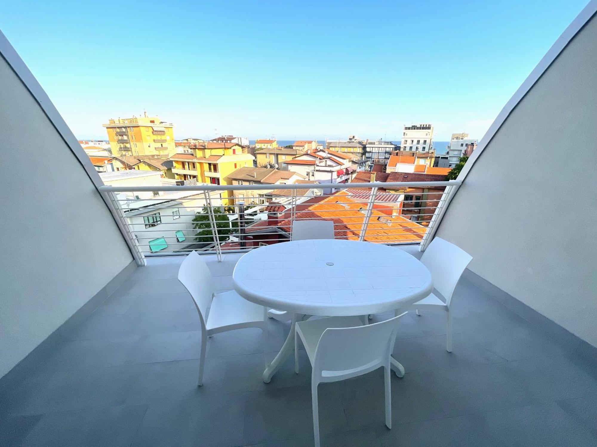 Apartment Woody Penthouse Sea View - Agenzia Cocal Caorle