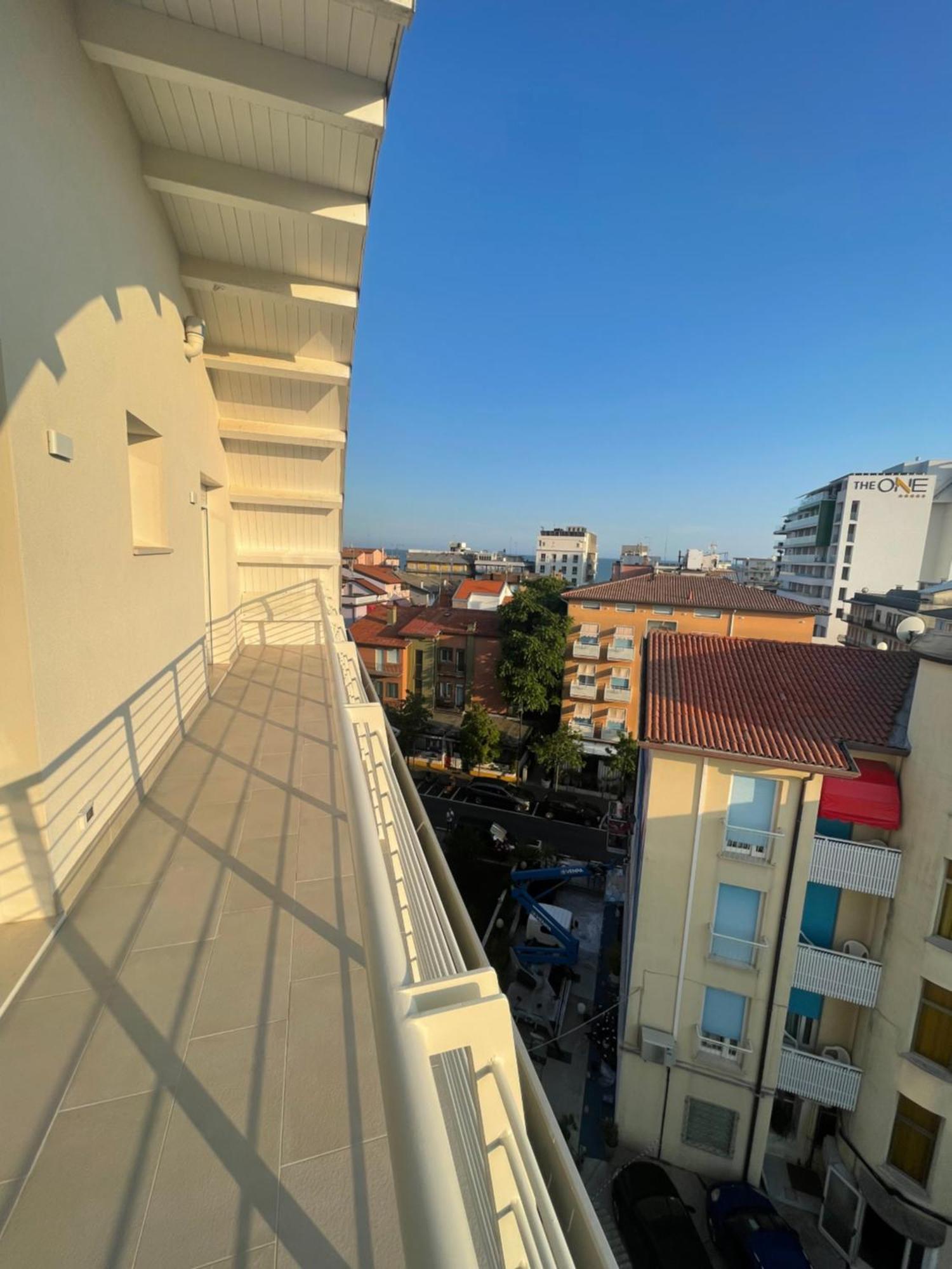 Woody Penthouse Sea View - Agenzia Cocal Apartamento Caorle